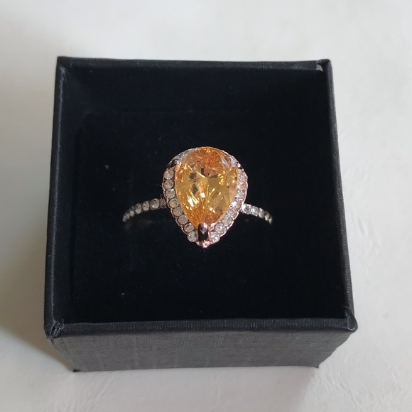 Jewelry - Citrine and CZ ring in 14 K rose gold (plated.)